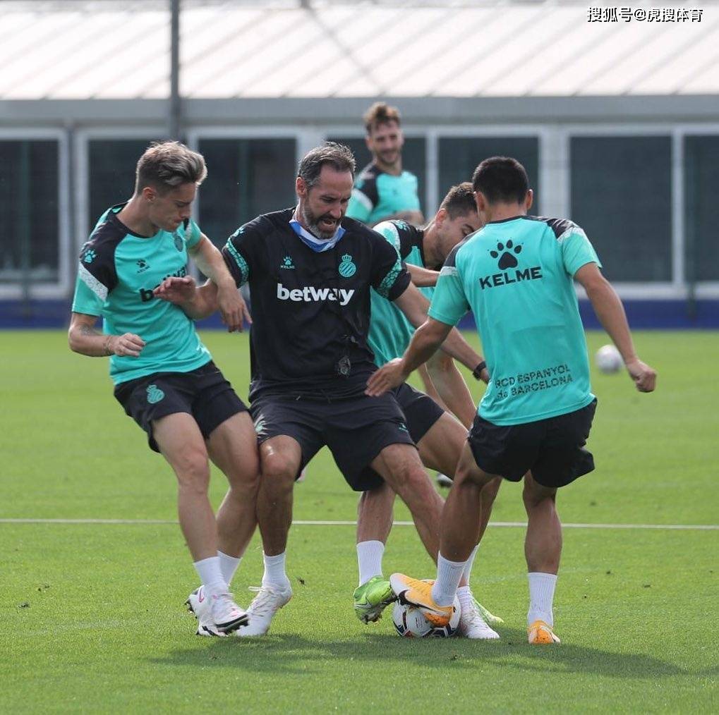 亚博体育-包含菲尼克斯太阳集结日状态回暖，志在西甲名次提升，媒体盛赞，团队化学反应显著的词条-亚博体育